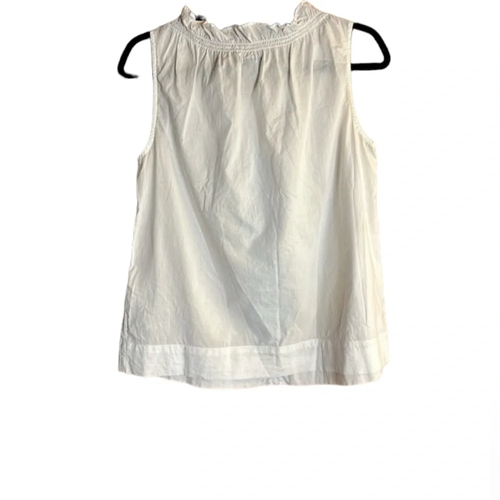 Tommy Hilfiger White Cotton Sleeveless Blouse with Blue Embroidered design - Picture 3 of 9